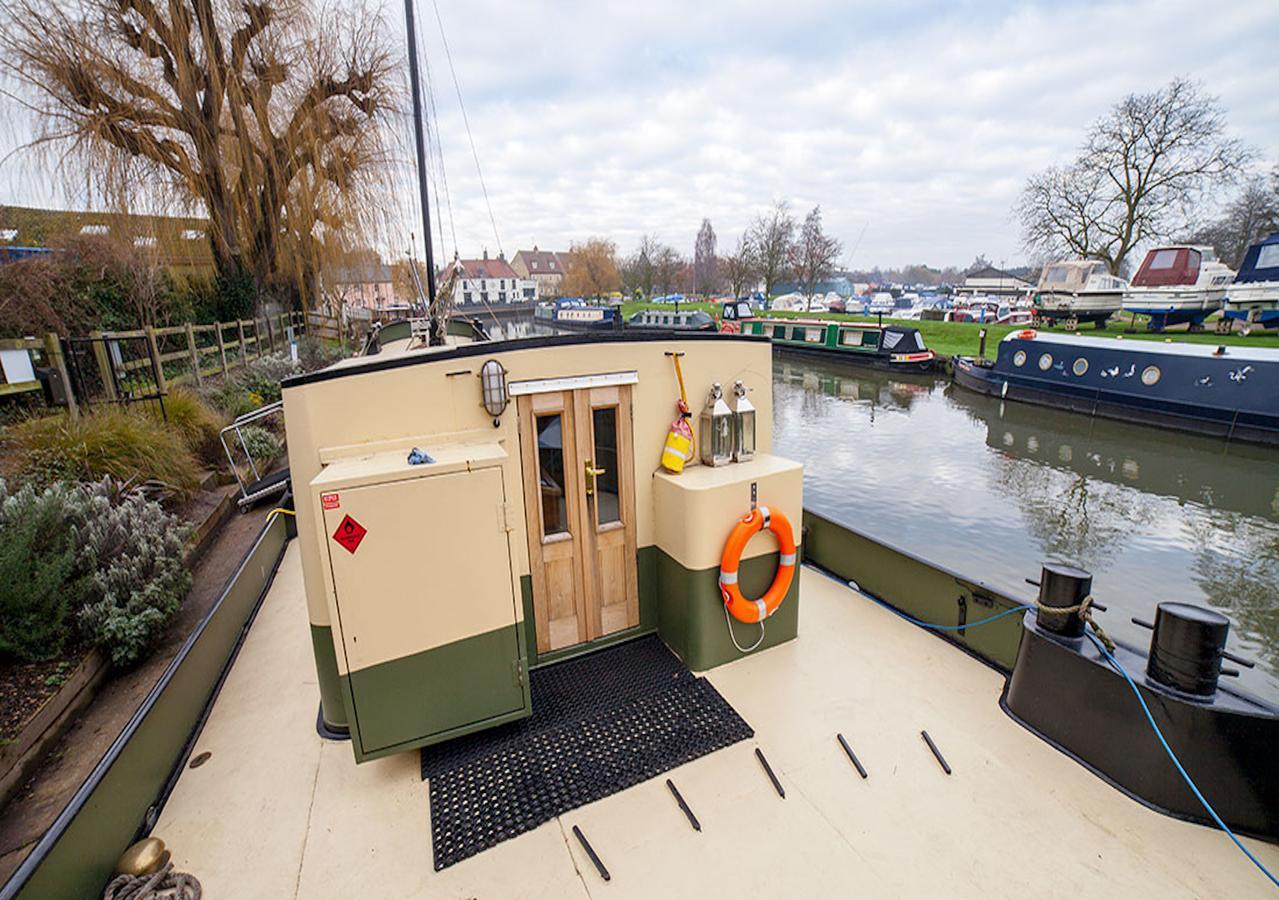 Hotel Barge Waternimf Ely Exteriör bild
