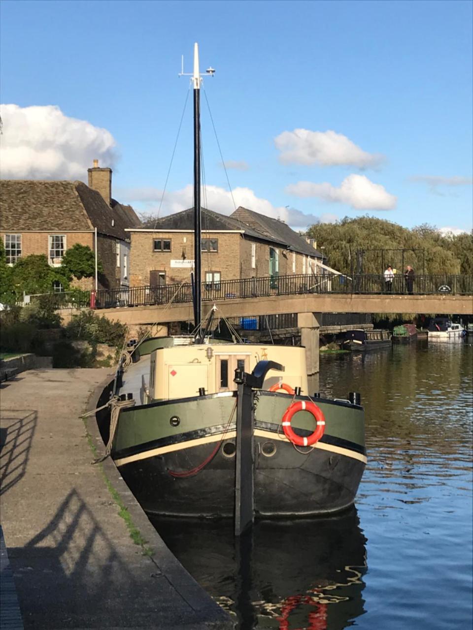 Hotel Barge Waternimf Ely Exteriör bild
